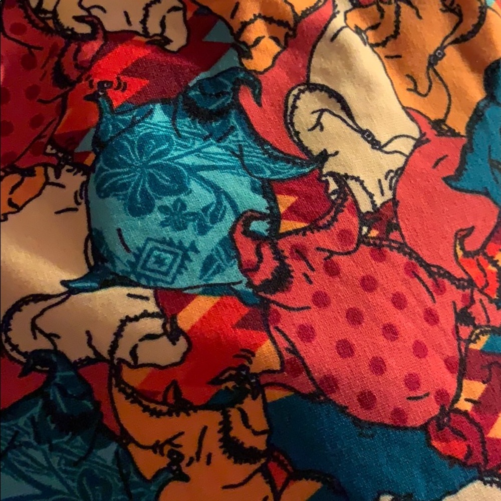Disney lularoe NBC Oggie boogie Perfect T size med
